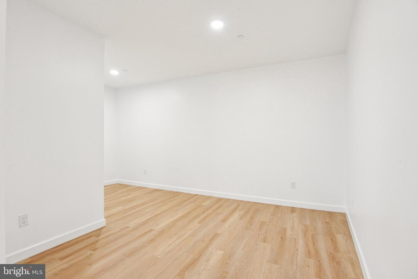 8325 Grove Angle Road photo 19