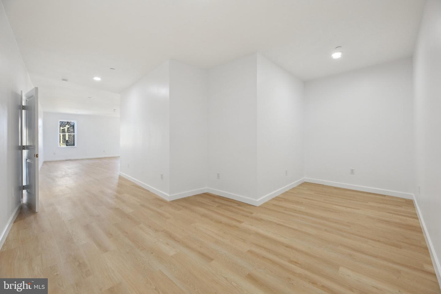 8325 Grove Angle Road photo 28