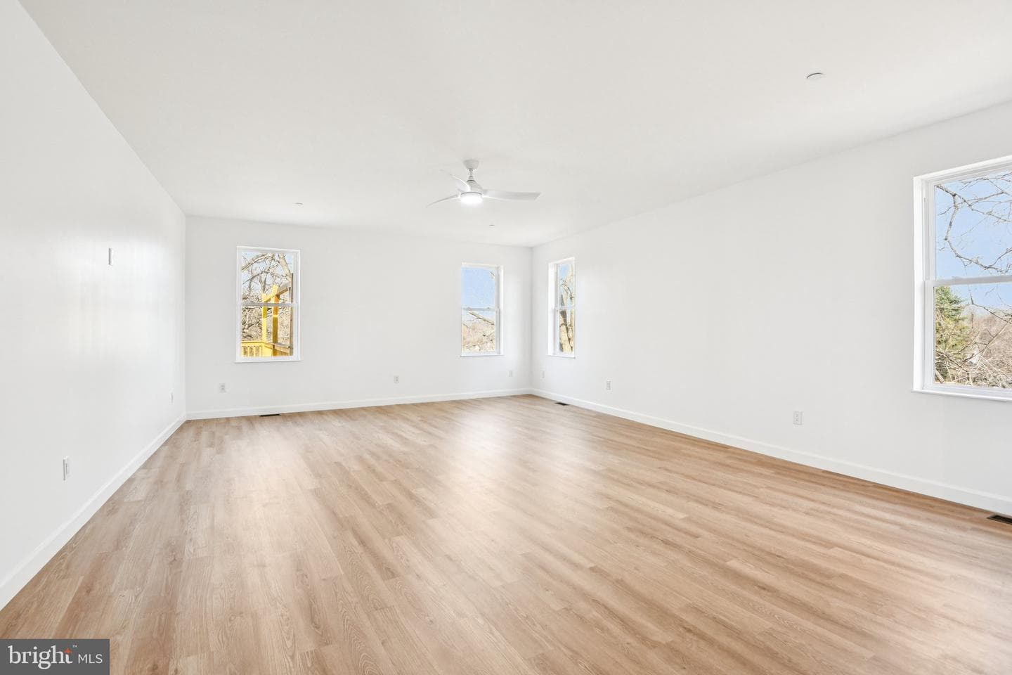 8325 Grove Angle Road photo 31