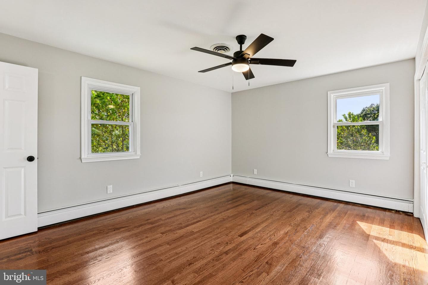 15474 Roxbury Road photo 22