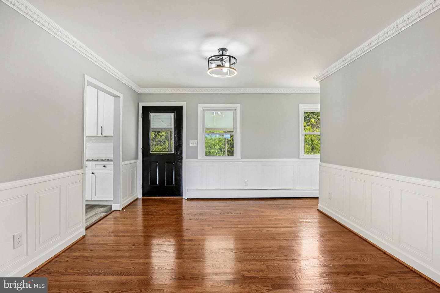 15474 Roxbury Road photo 9