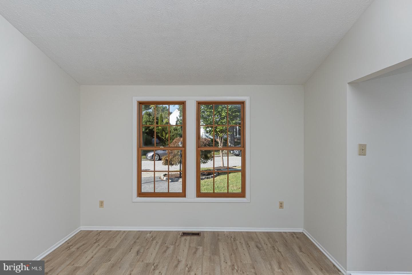 6321 Summercrest Drive photo 29