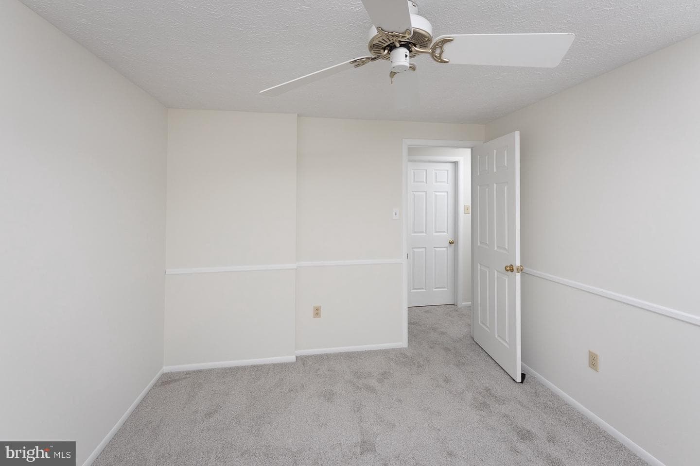 6321 Summercrest Drive photo 46