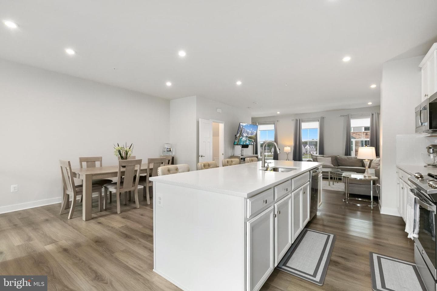7302 Isabella Road photo 15