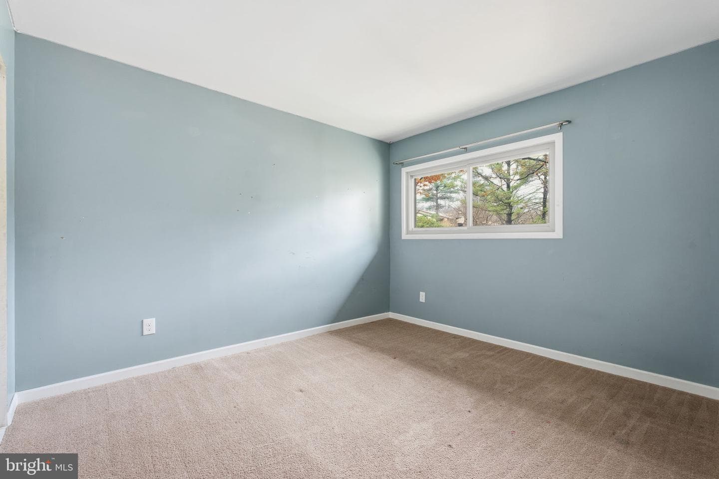 5661 Harpers Farm Road #f photo 18