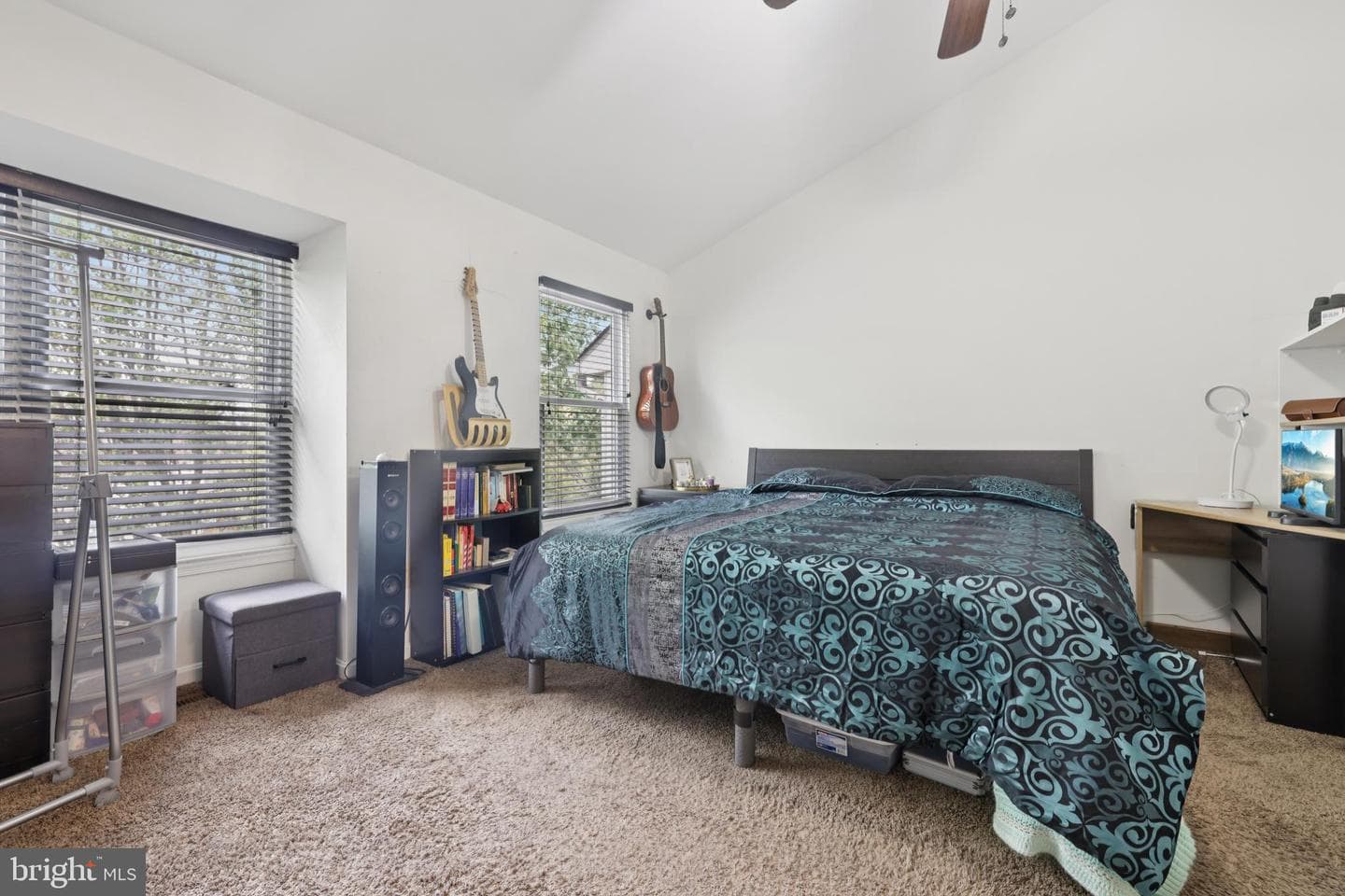 9609 Clocktower Lane photo 21