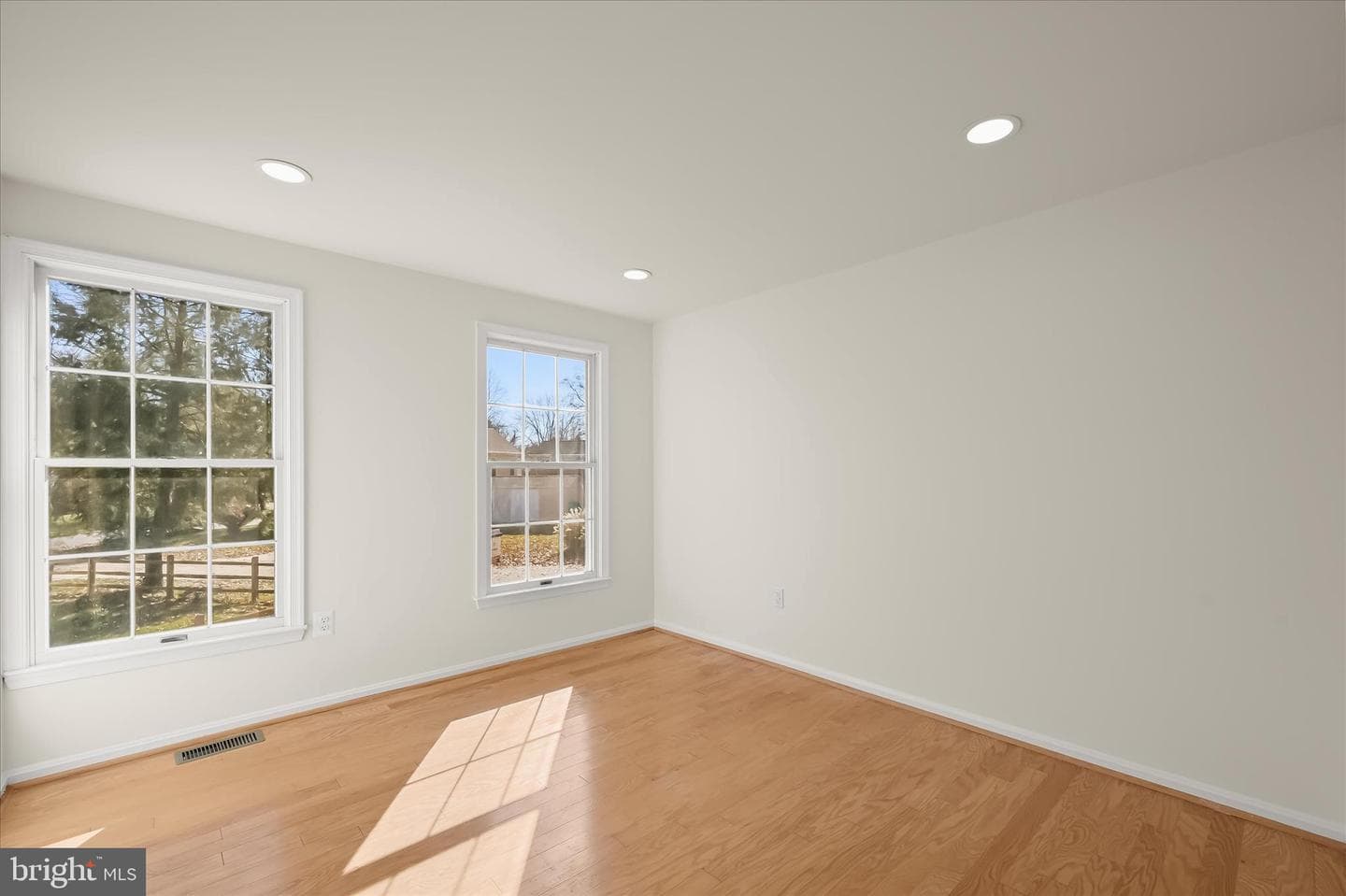 10426 Fair Oaks photo 35