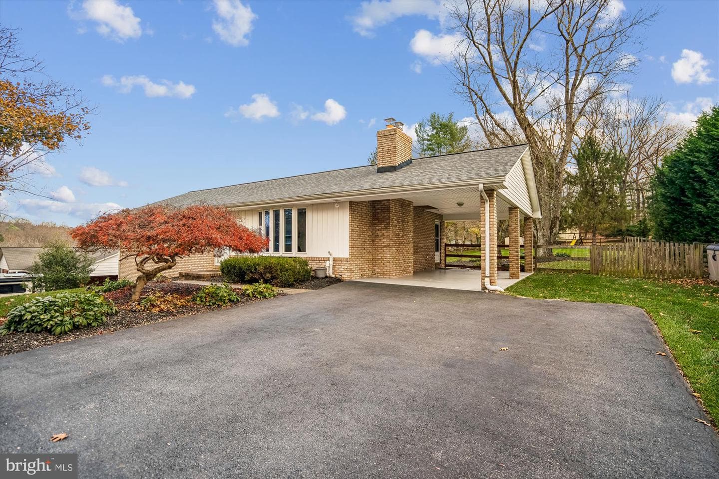 2211 Mount Hebron Drive photo 4
