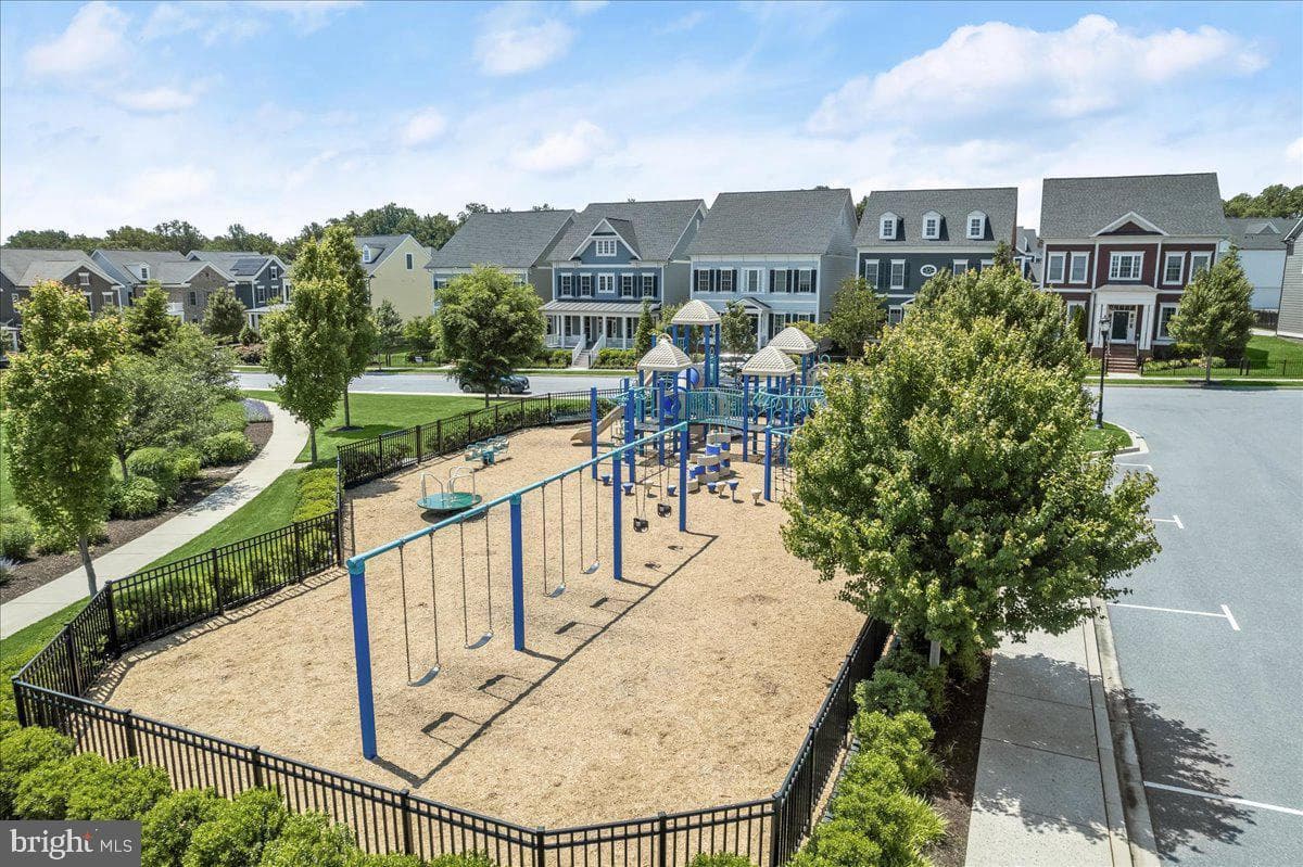 8976 Tawes Street photo 60