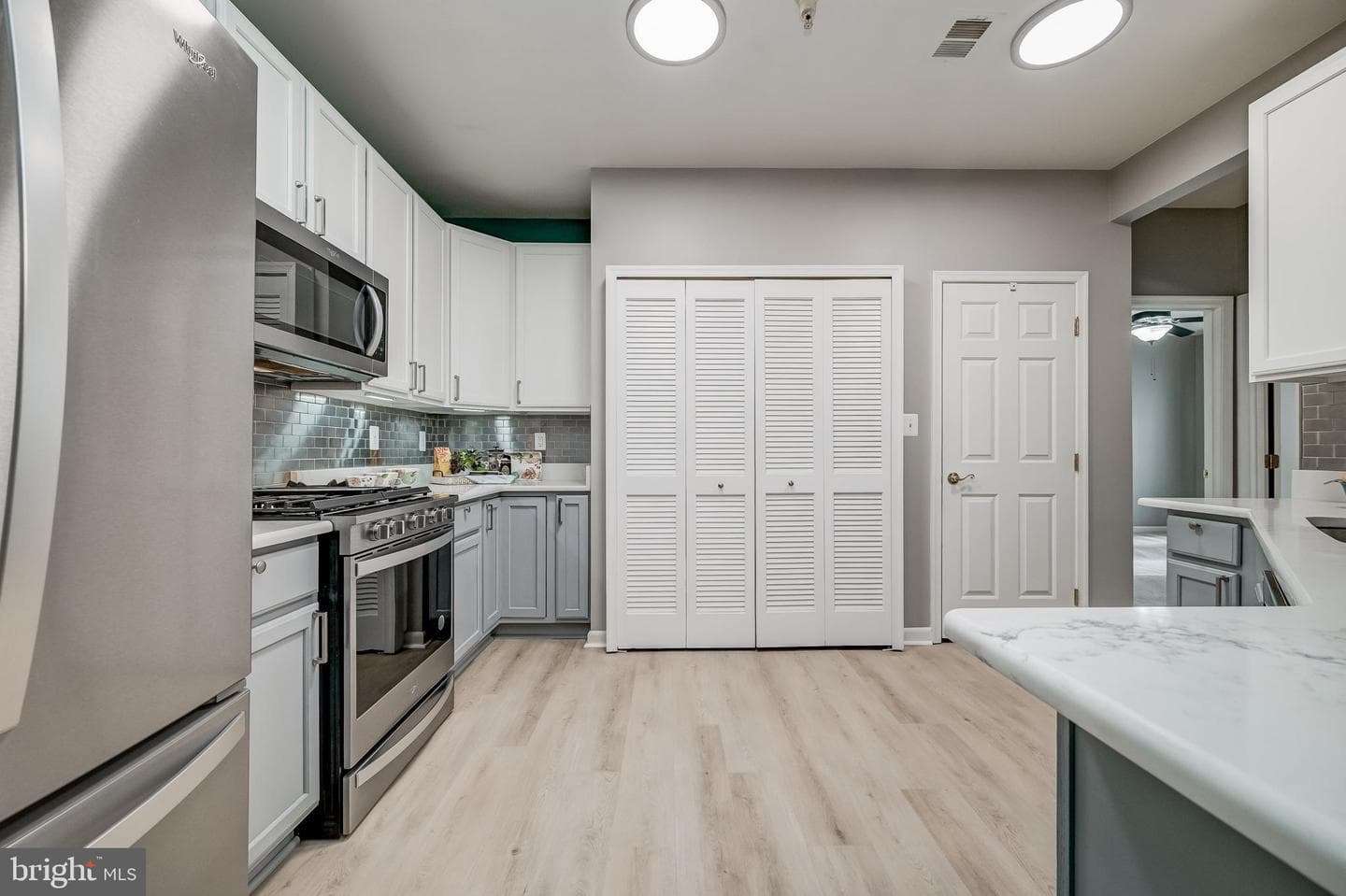 7210 Darby Downs #f photo 11