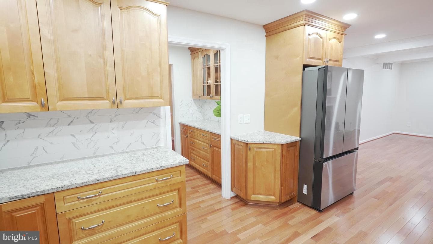 10203 Raleigh Tavern Lane photo 16