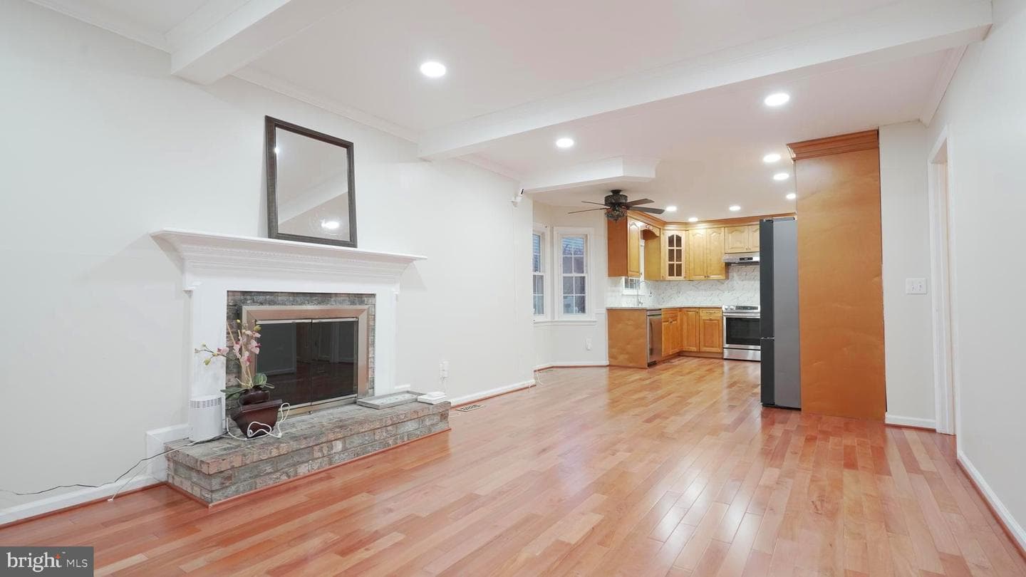10203 Raleigh Tavern Lane photo 20