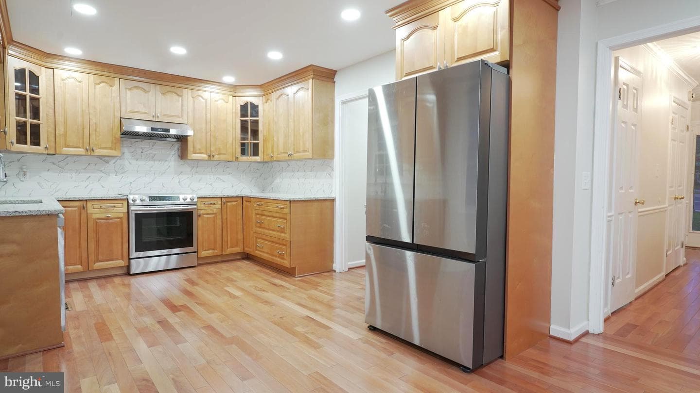 10203 Raleigh Tavern Lane photo 22