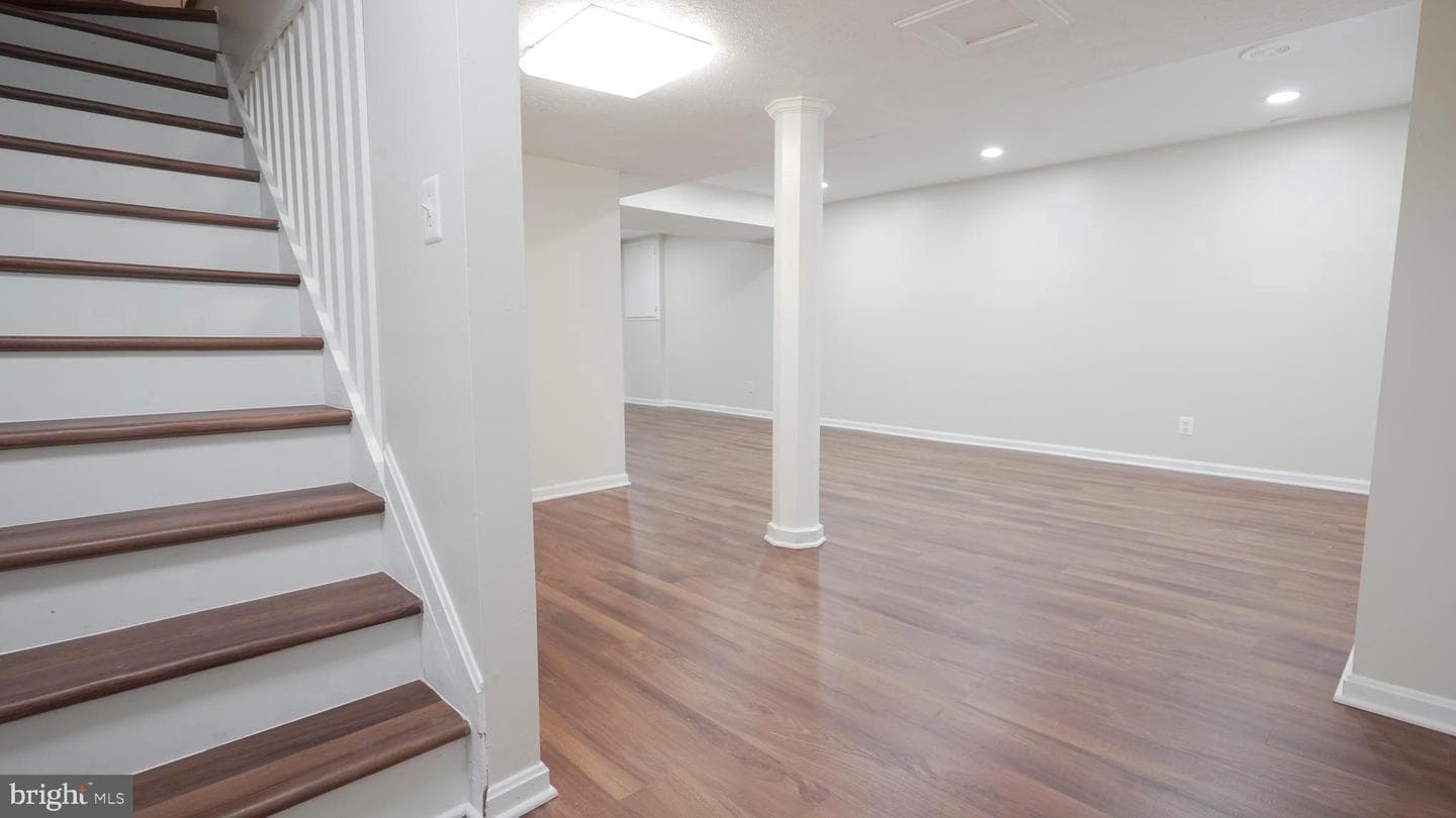 10203 Raleigh Tavern Lane photo 41