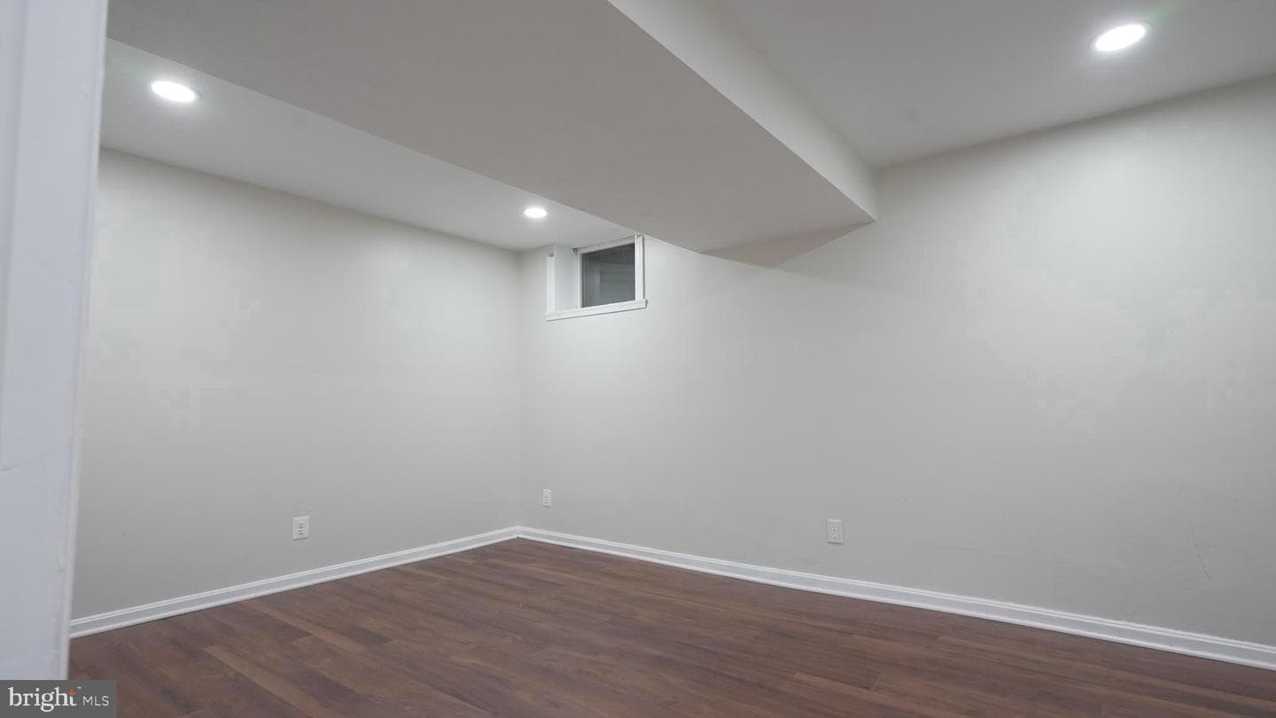 10203 Raleigh Tavern Lane photo 46