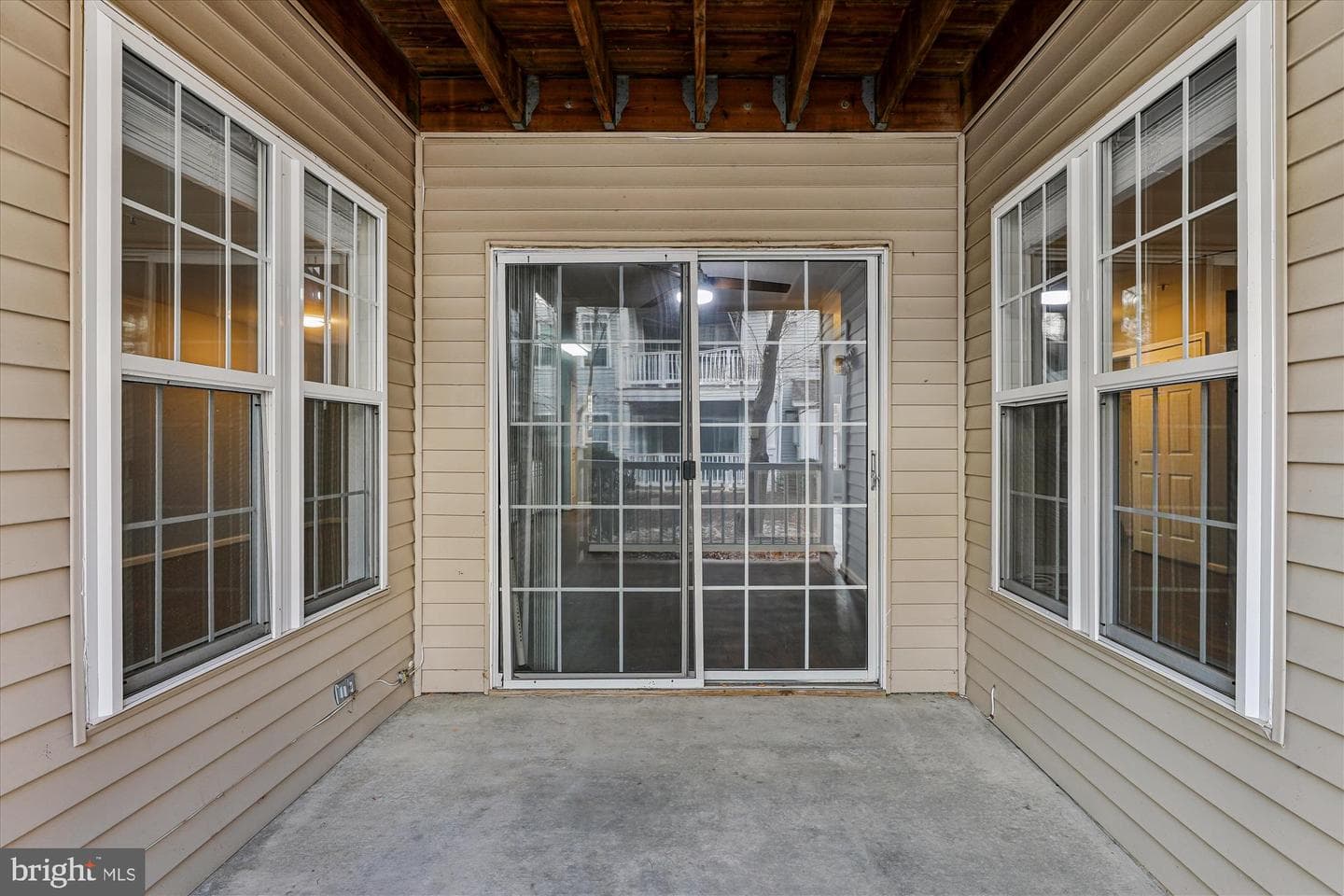 5832 Wyndham Circle #104 photo 23