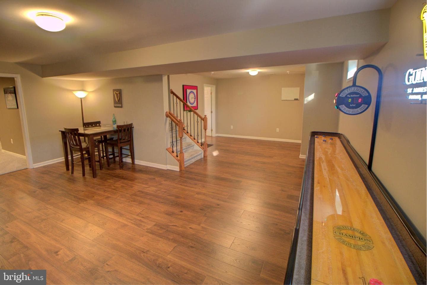 7030 Calvert Drive photo 32