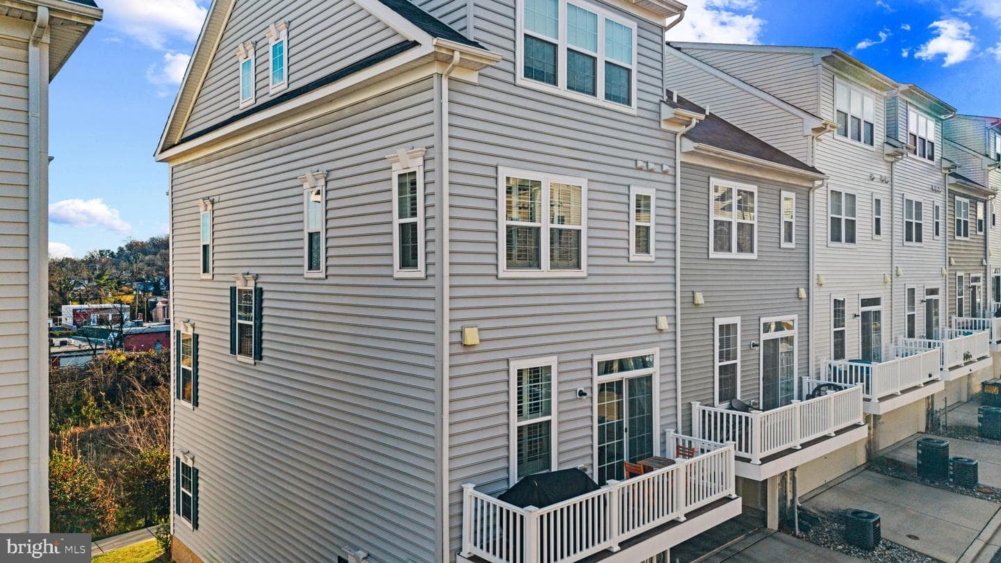 7217 Barry Lane photo 49
