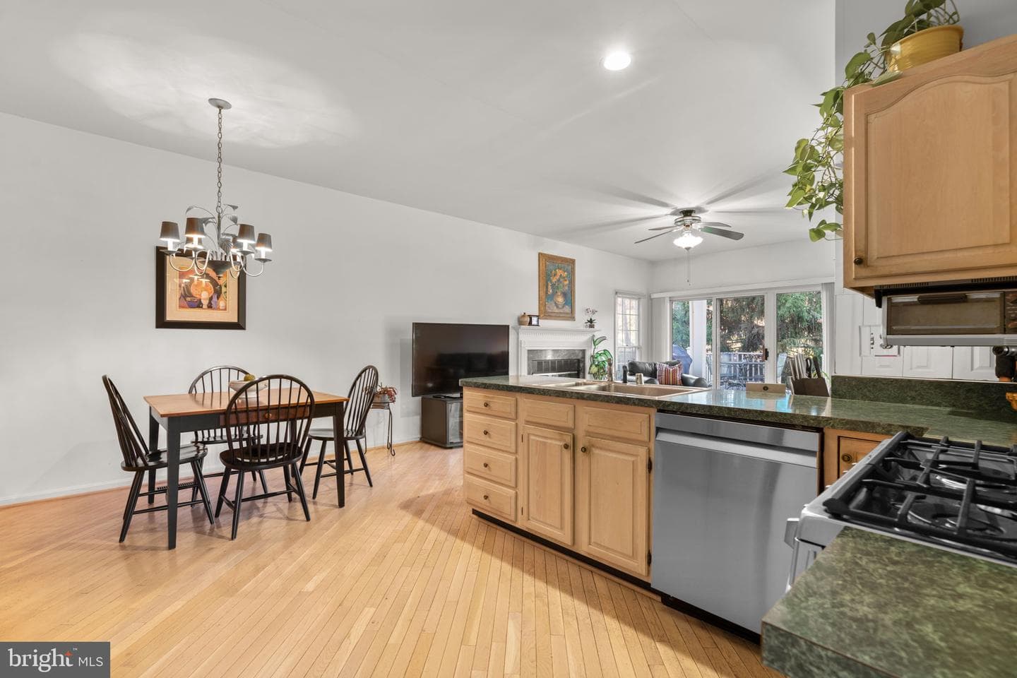 5161 Harpers Farm Road #27 photo 16
