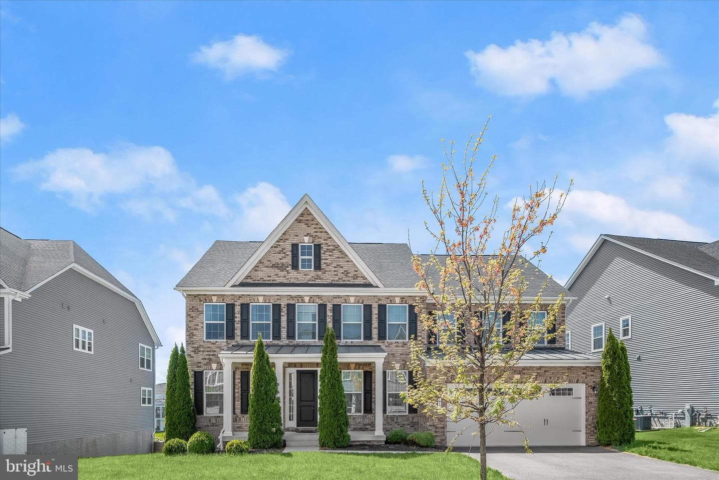11047 Martha Way photo 1