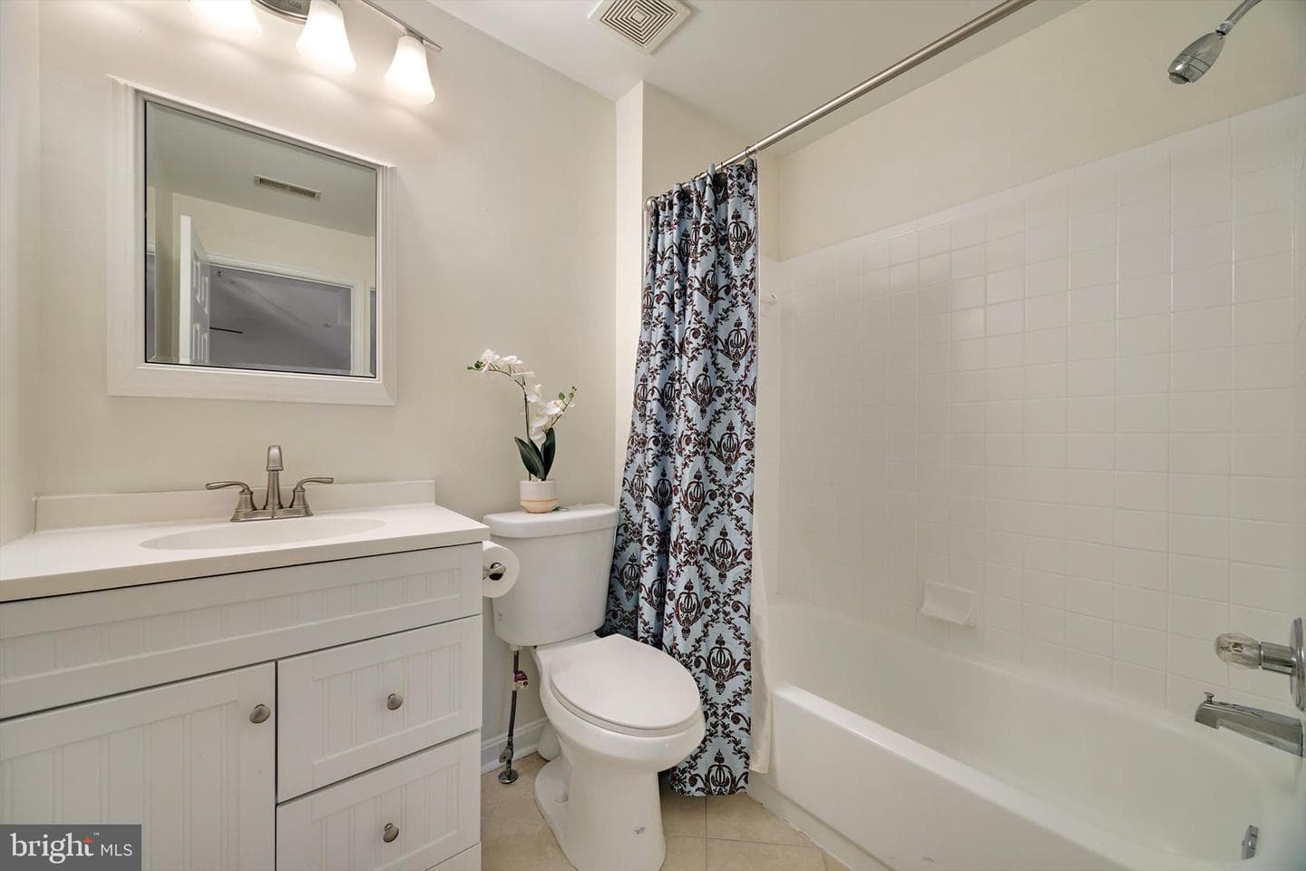 5839 Wyndham Circle #305 photo 30