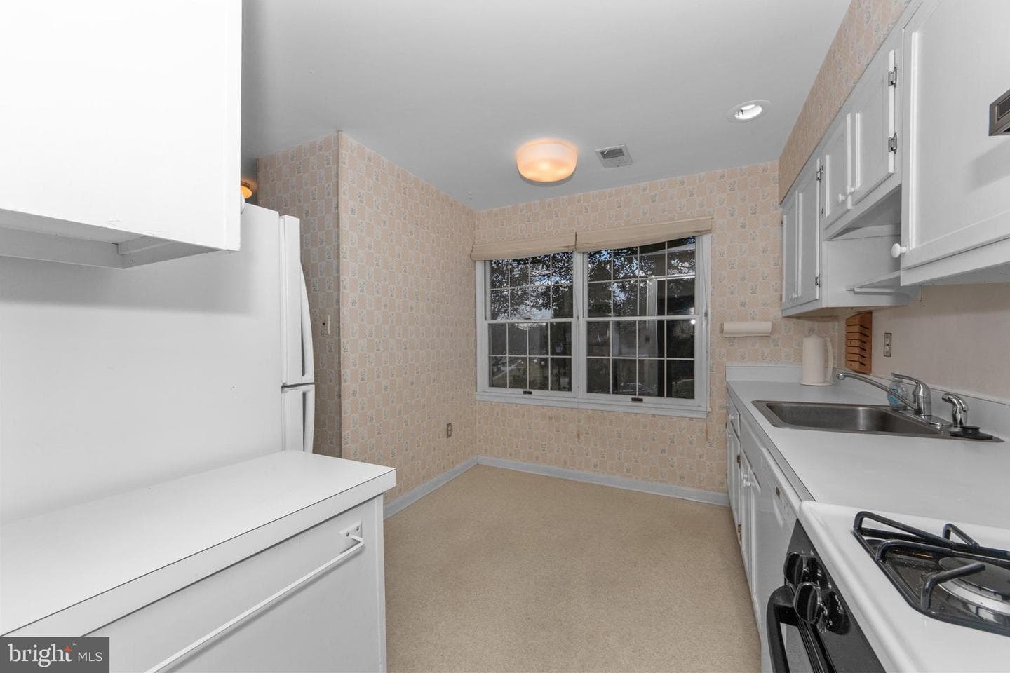 9493 Timesweep Lane photo 9