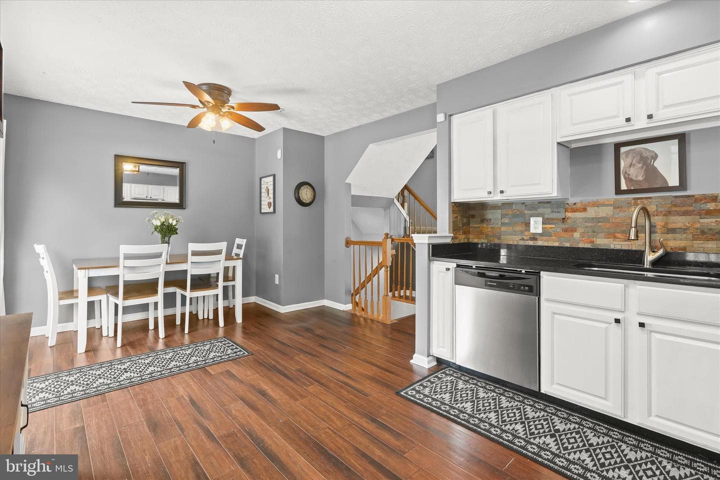 7996 Brightlight Place photo 14