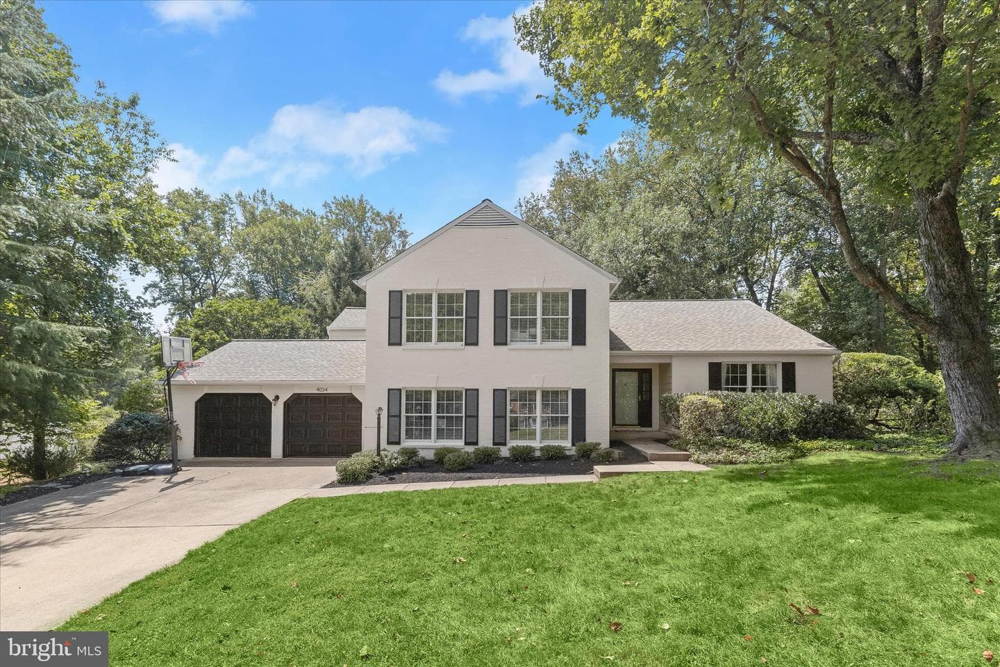 4034 White Star Way