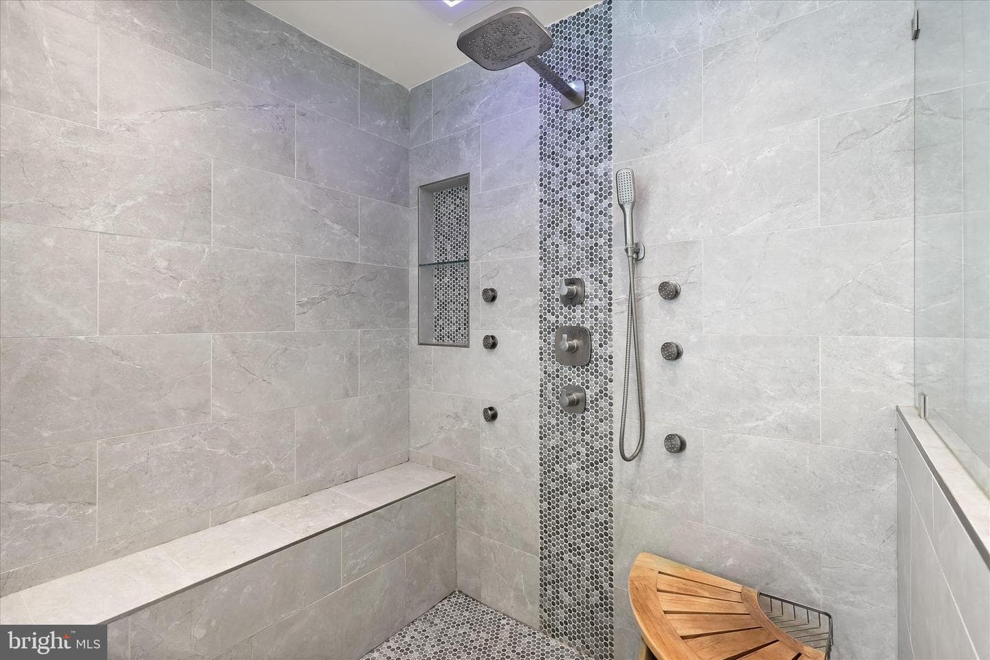 8061 Hunterbrooke Lane photo 43