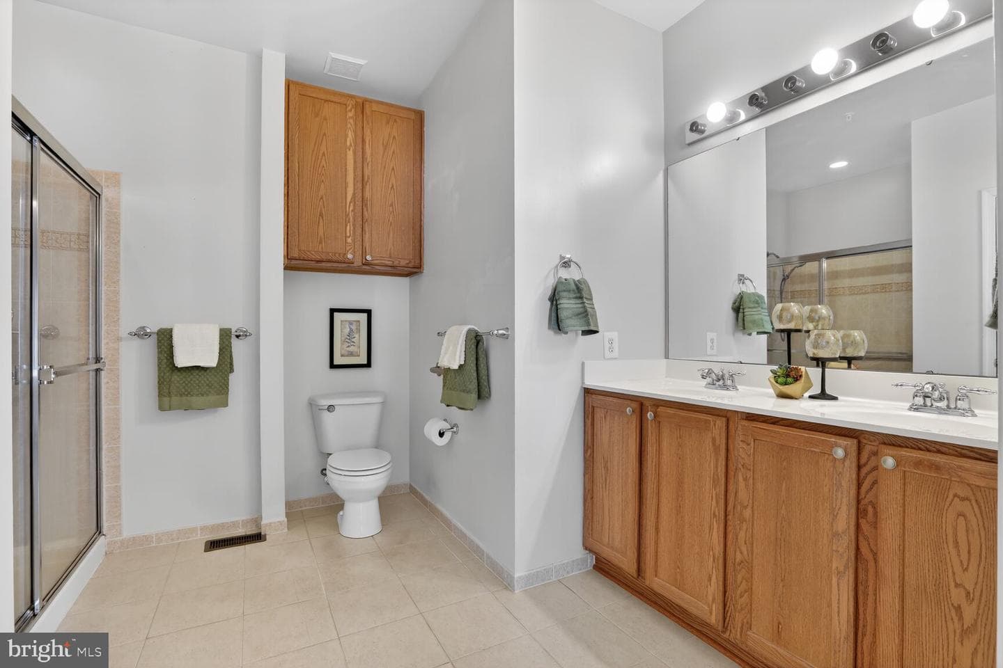 5904 Abrianna Way #b photo 13