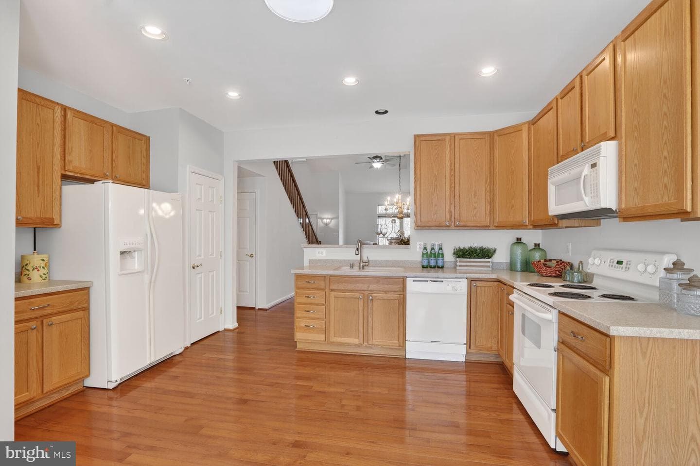 5904 Abrianna Way #b photo 7