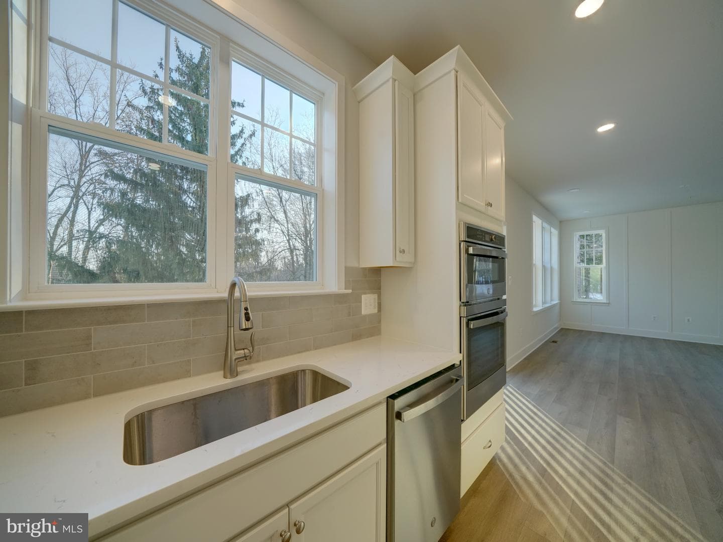 9425 Fairview Avenue photo 71