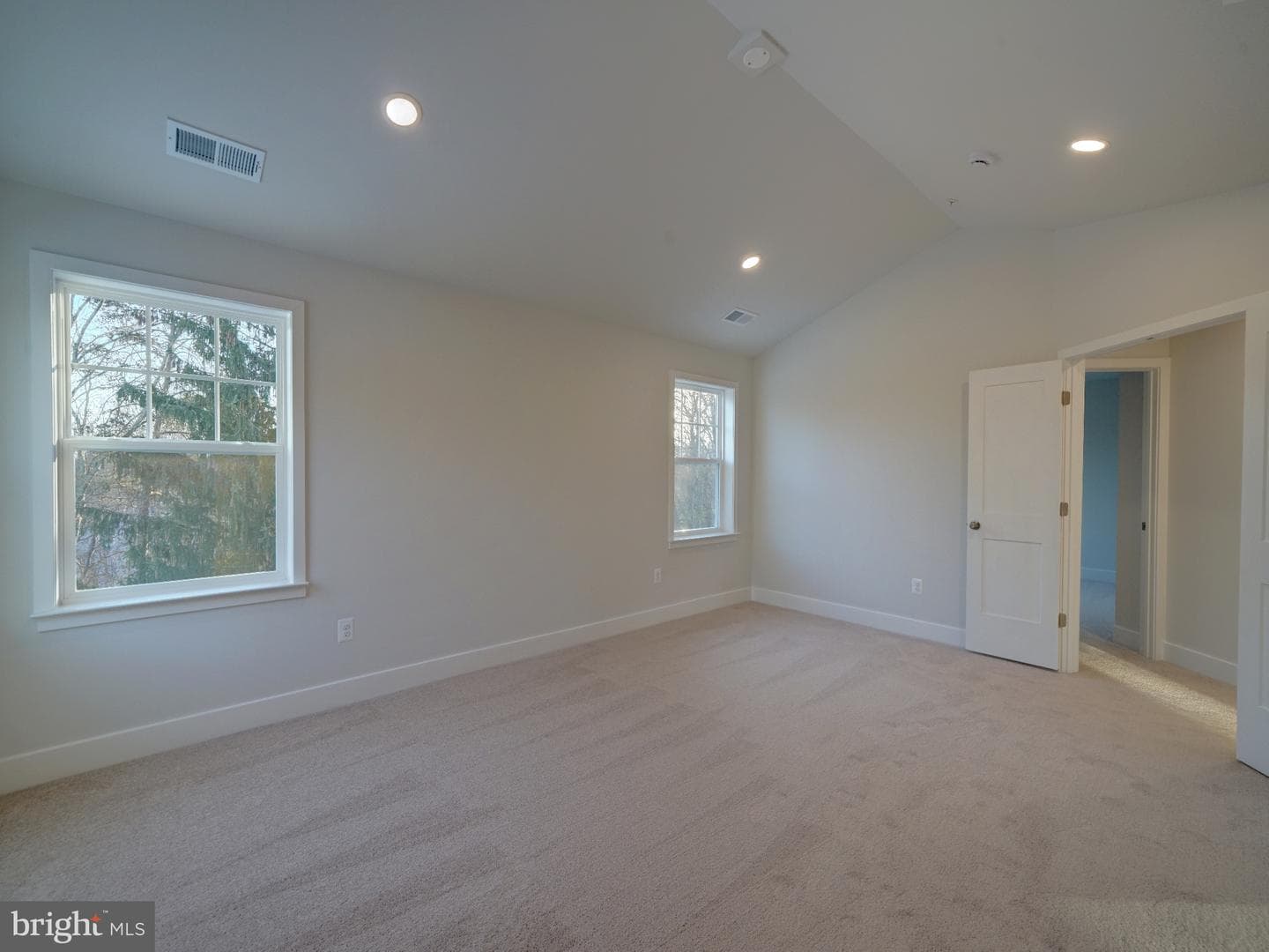 9425 Fairview Avenue photo 98