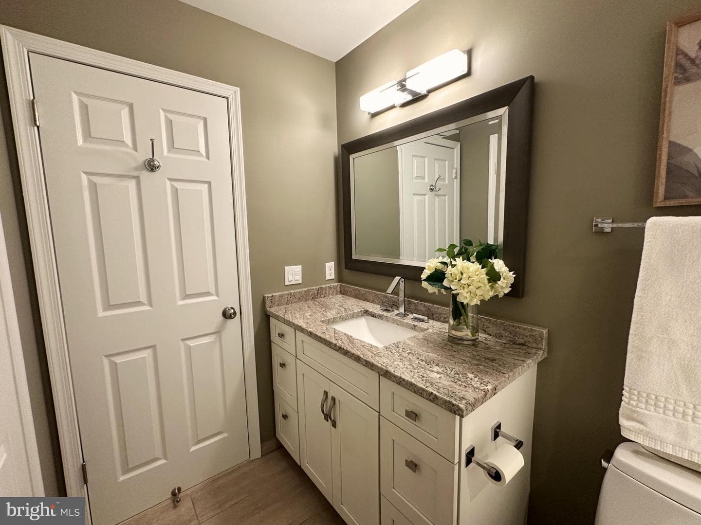 3309 Royal Oak Court SW photo 54