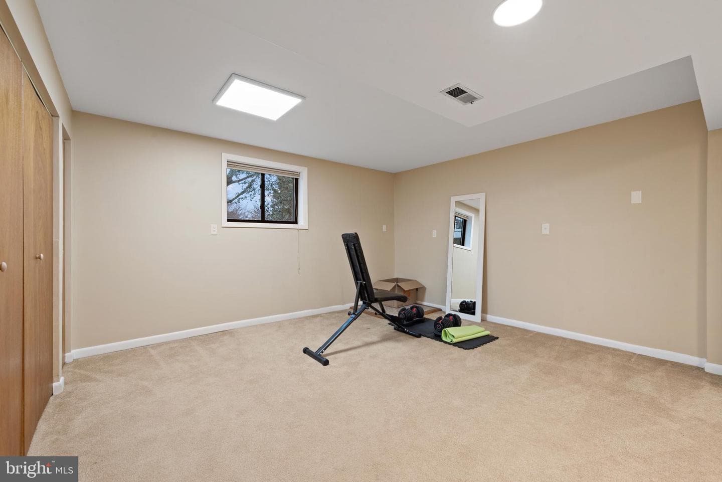 6680 Buttonhole Court photo 25