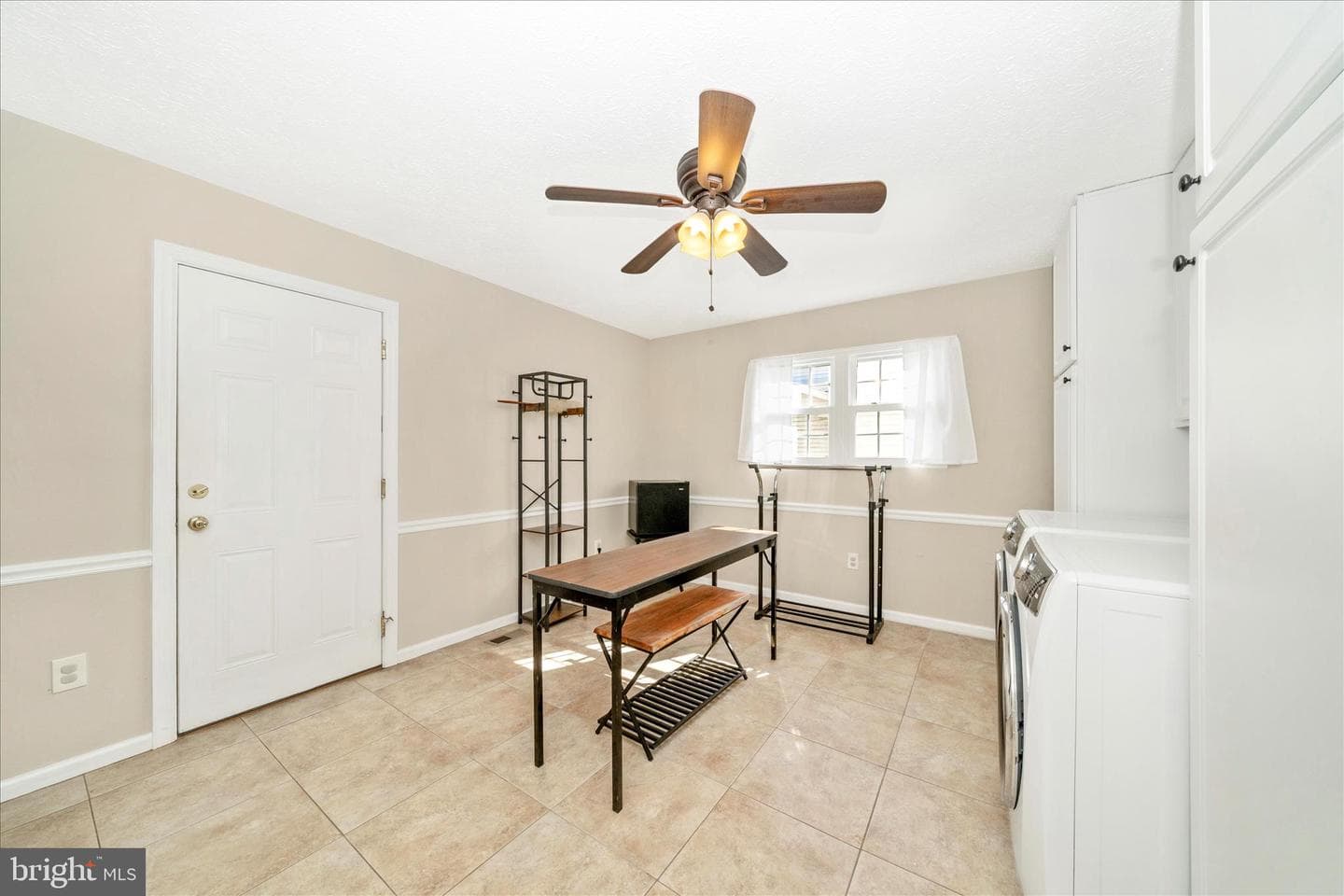 5623 Roundtree Lane photo 19