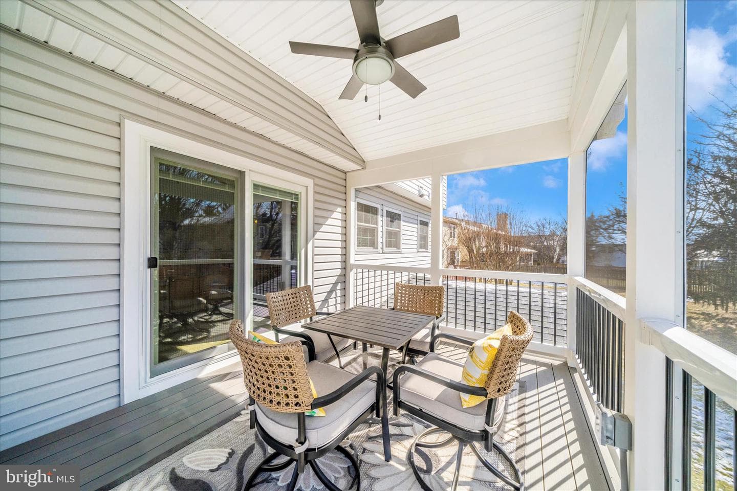 5623 Roundtree Lane photo 47