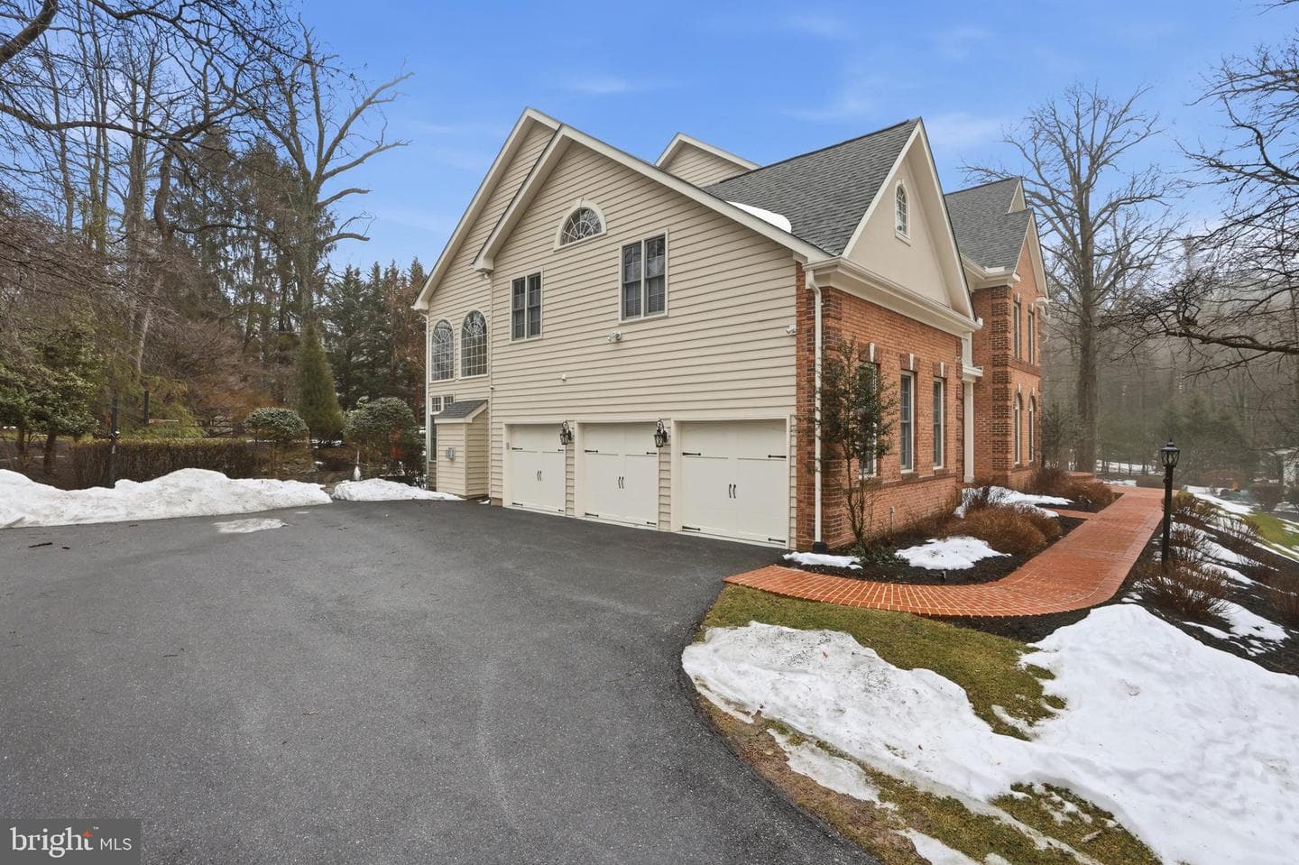 16817 Colton Court photo 3