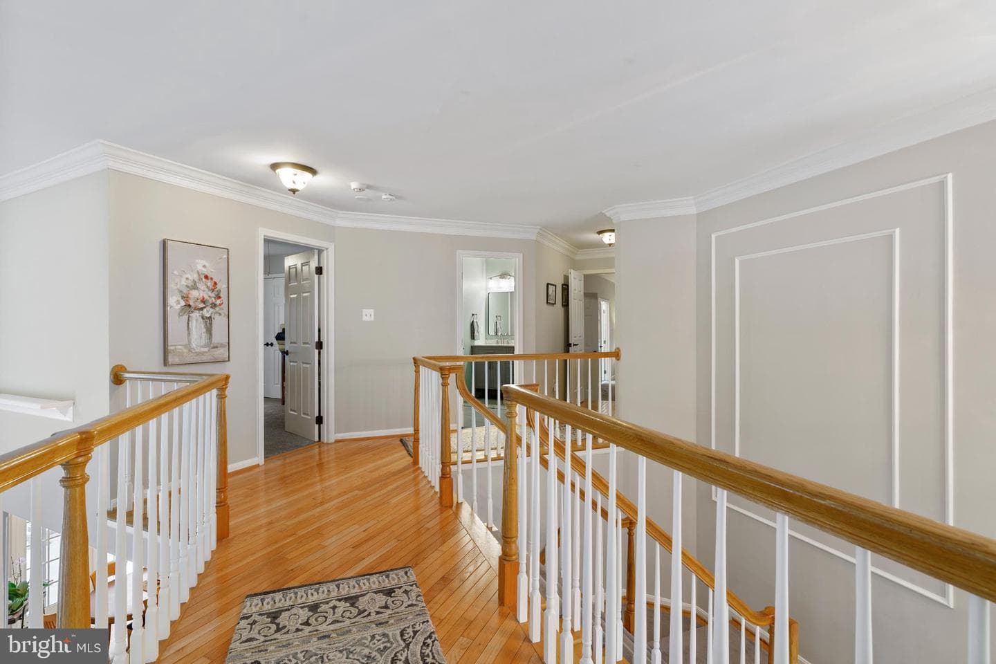 4690 Shelley photo 27