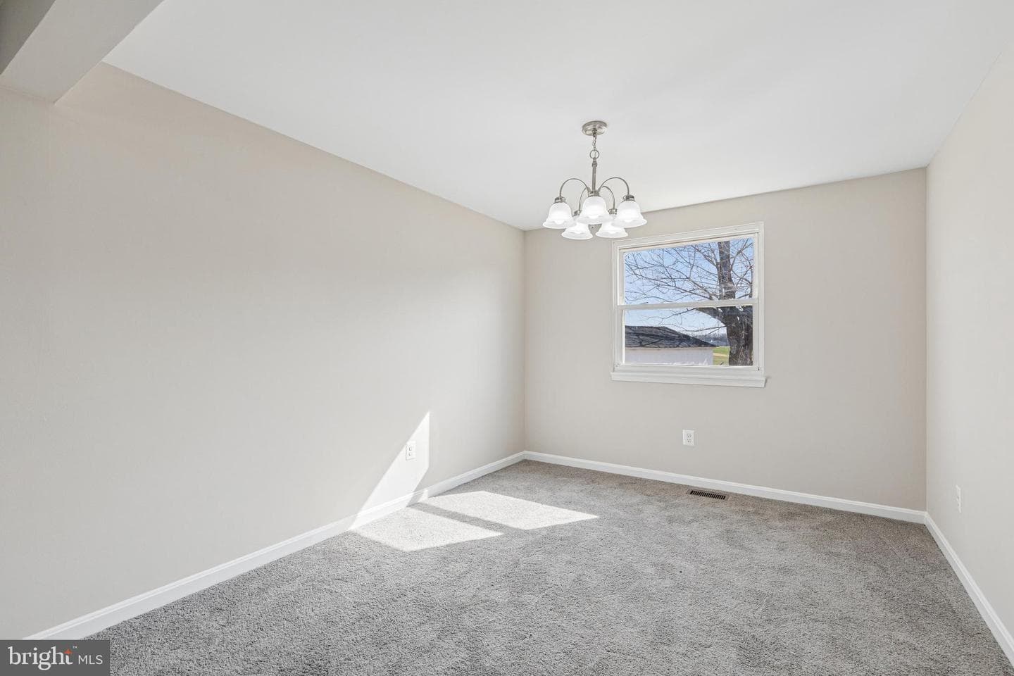7451 Oakland Mills Road photo 22