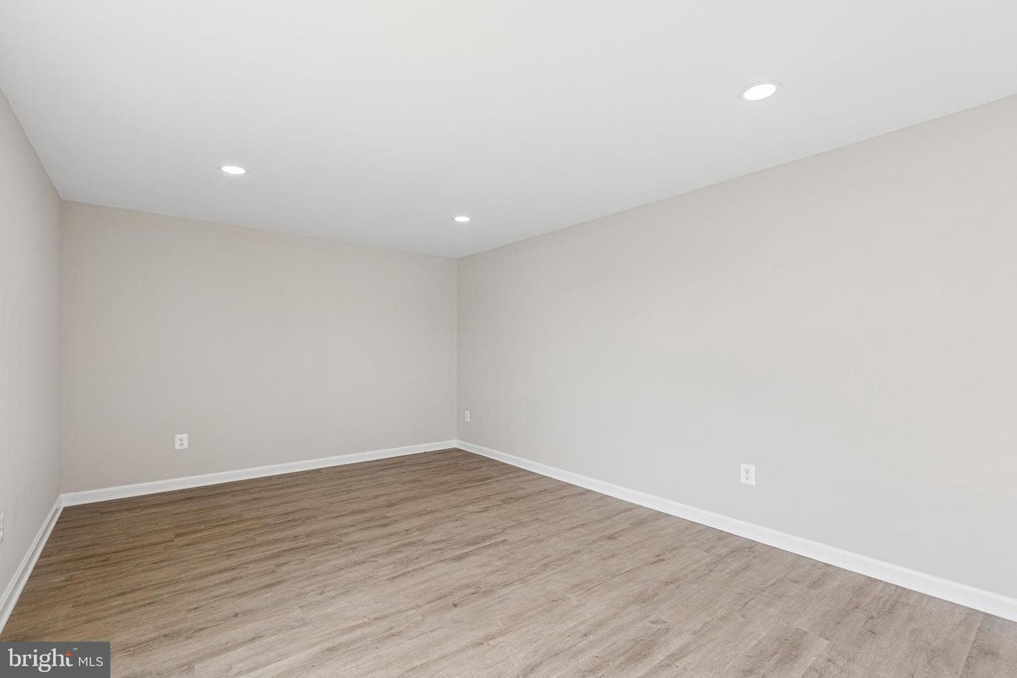 7451 Oakland Mills Road photo 35