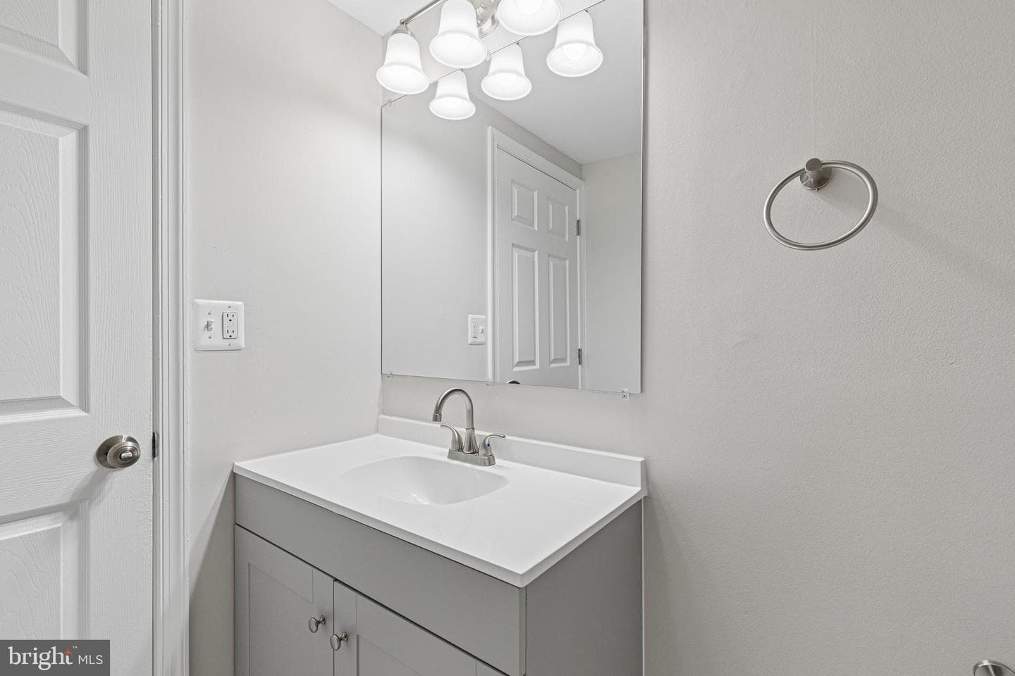 7451 Oakland Mills Road photo 53