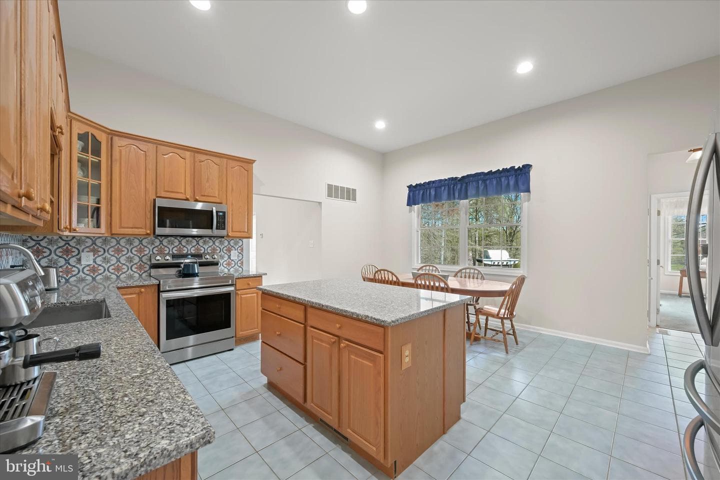 6735 Mink Hollow Road photo 15
