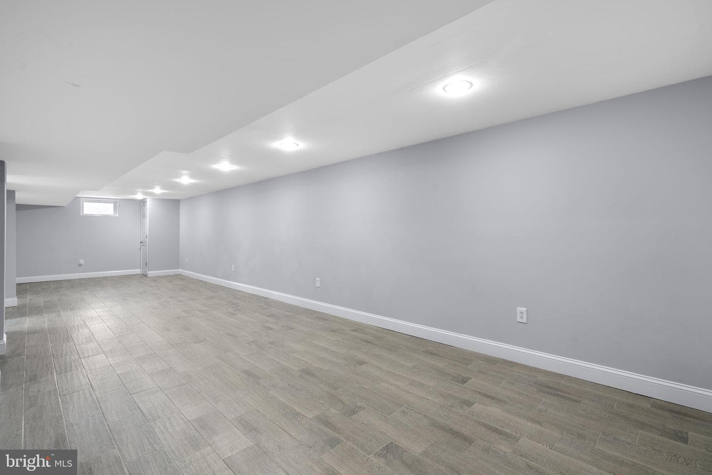 8721 Susini Drive photo 18