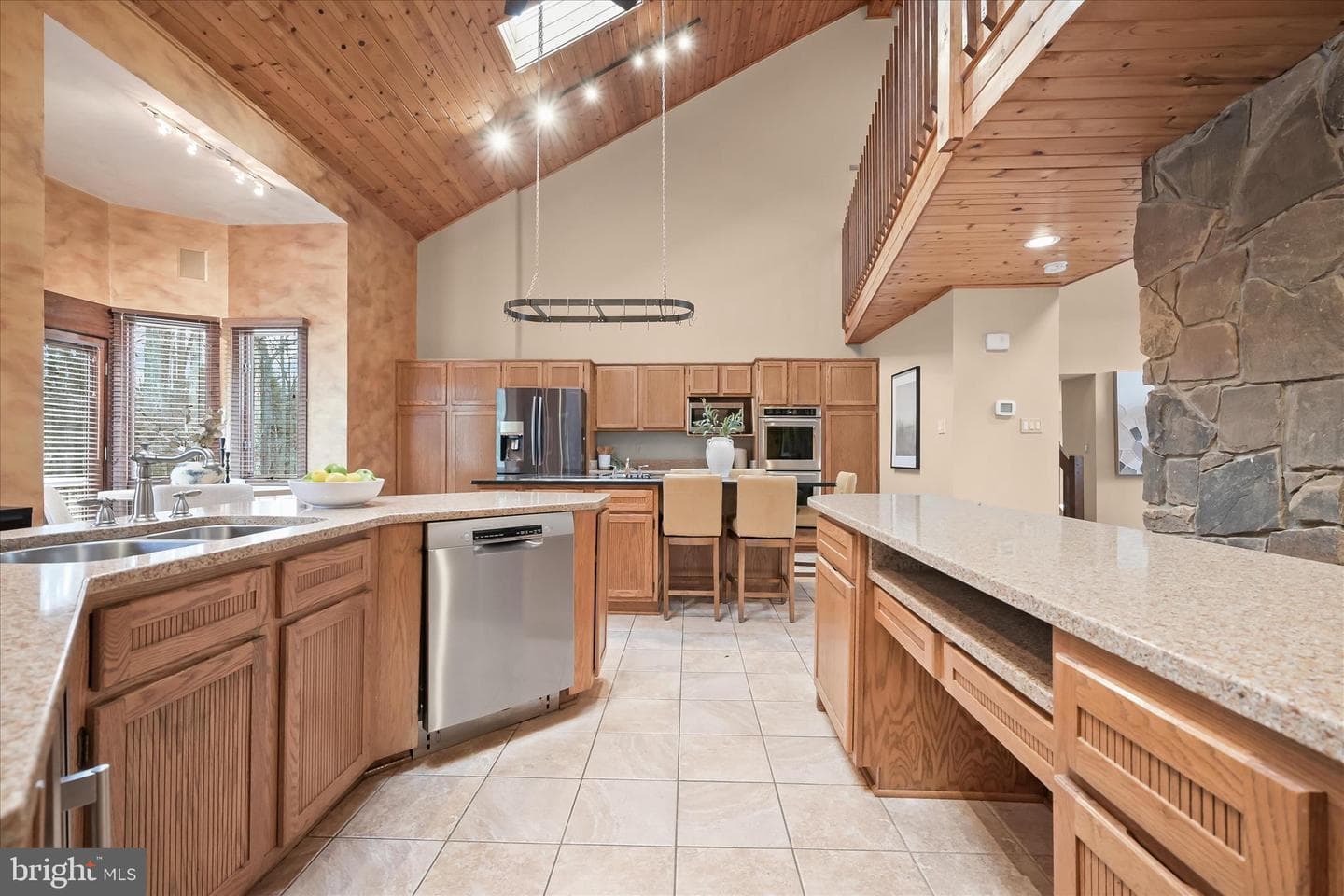 13304 Ridgewood Drive photo 18
