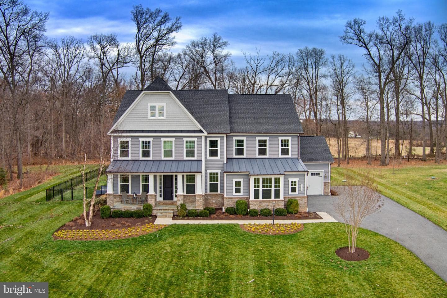 15332 Galaxy Drive photo 3