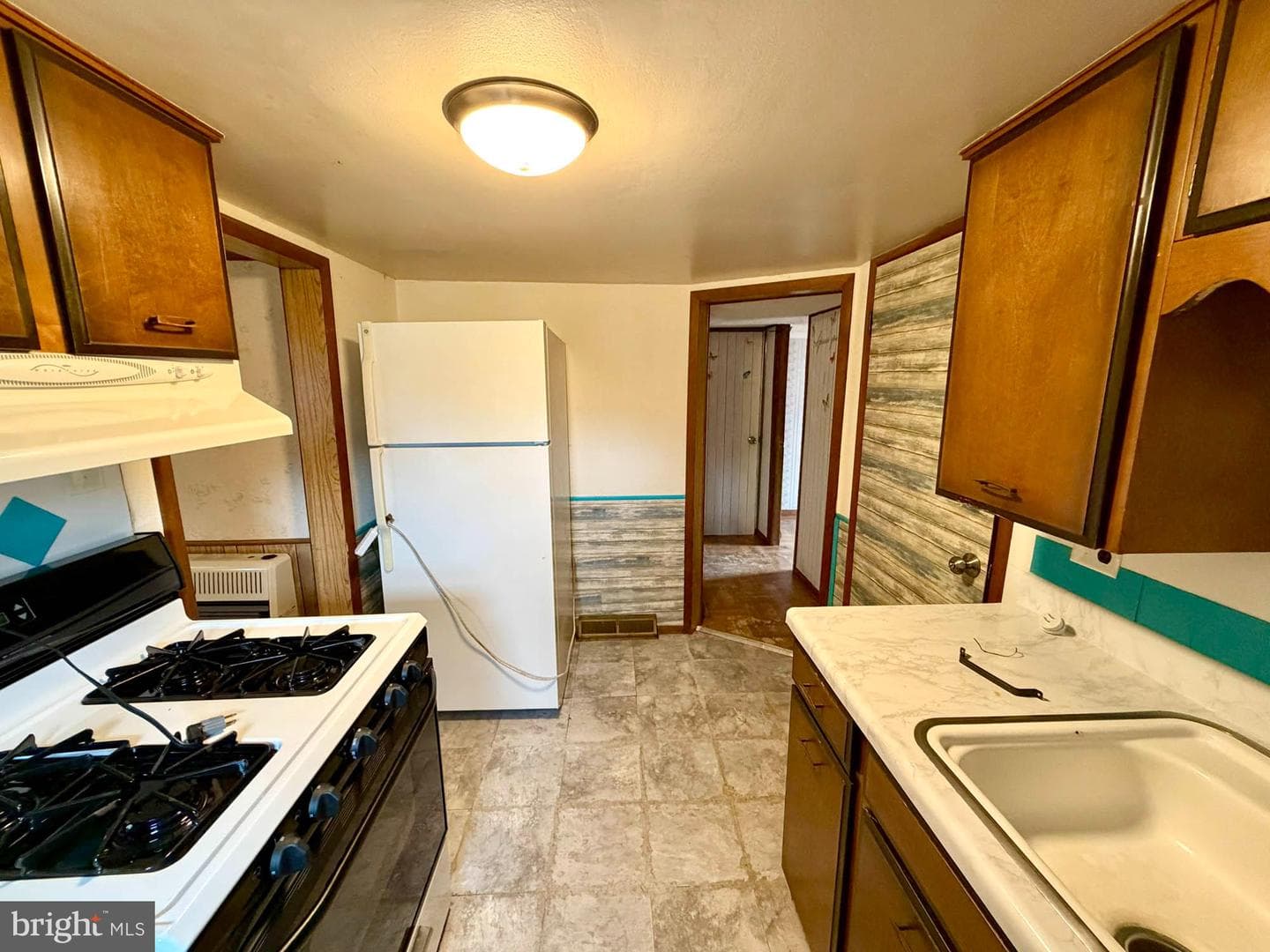 2630 Hobbs Road photo 8