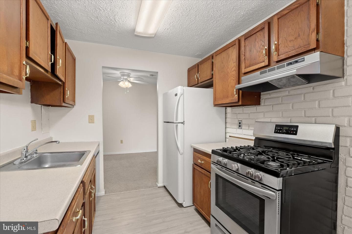 8711 Hayshed Lane #23 photo 16