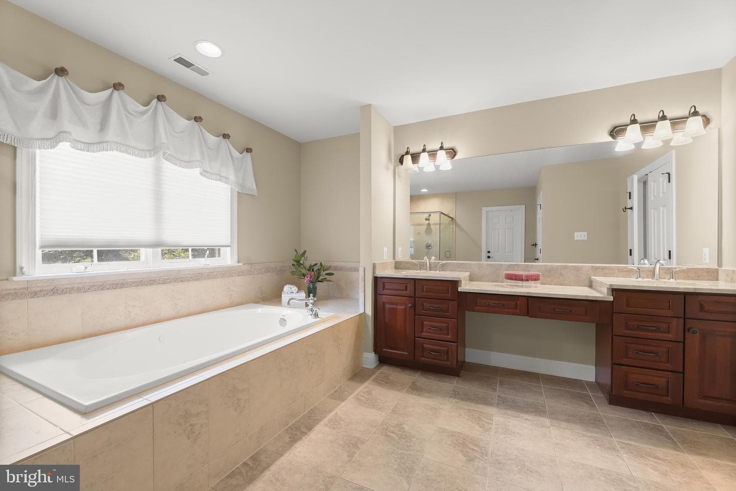 11616 Mirror Pond Court photo 54