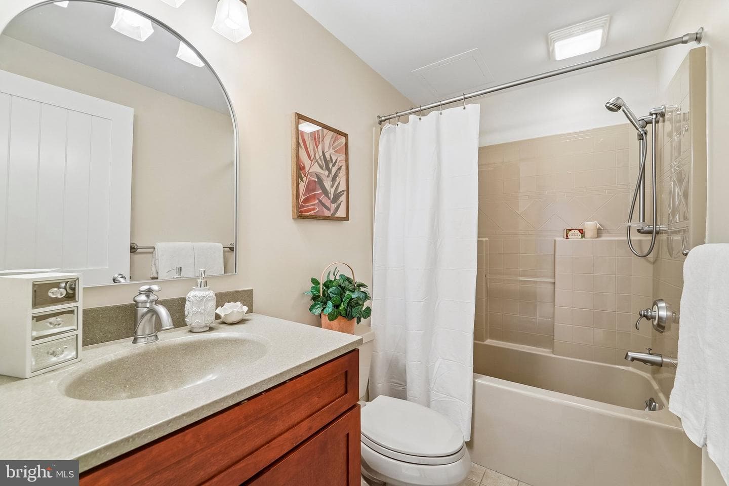 13798 Lakeside Drive photo 42